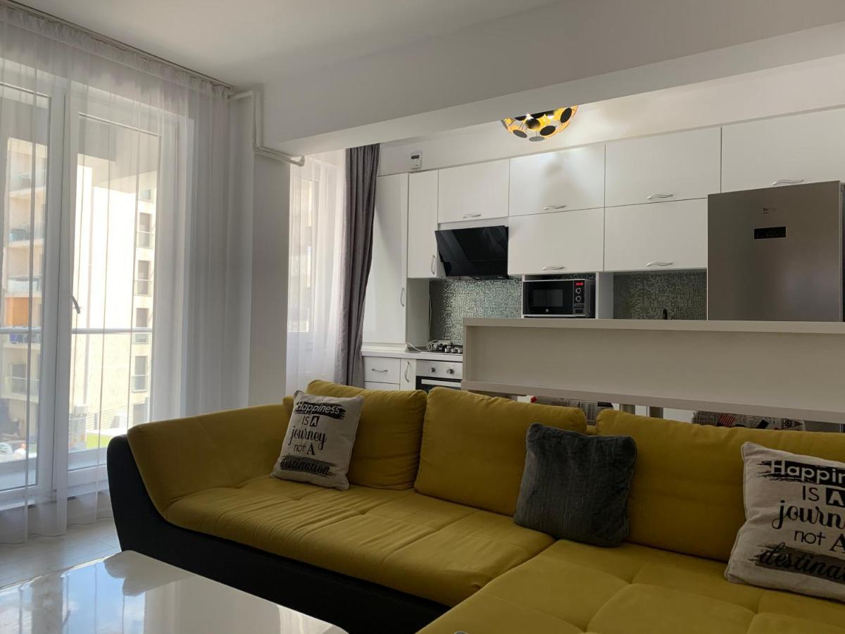 Milan Apartment Năvodari Екстериор снимка