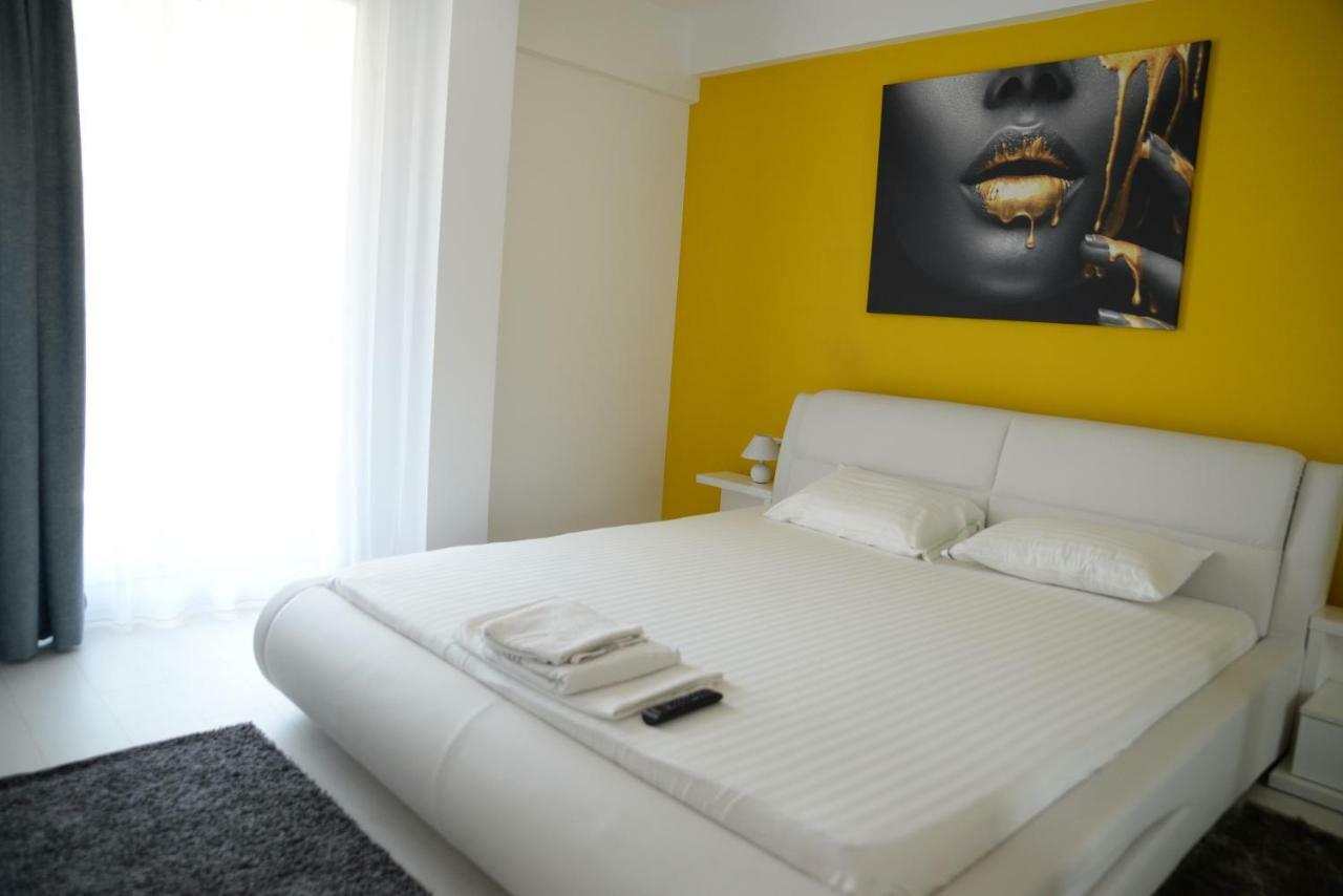 Milan Apartment Năvodari Екстериор снимка